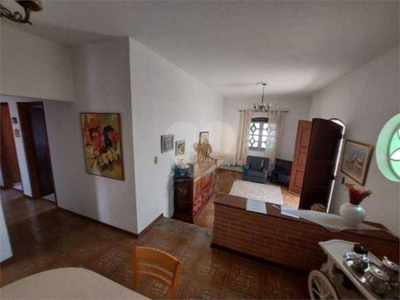 Casa à venda com 3 quartos, sendo 1 suíte, no Centro, Vinhedo, SP
