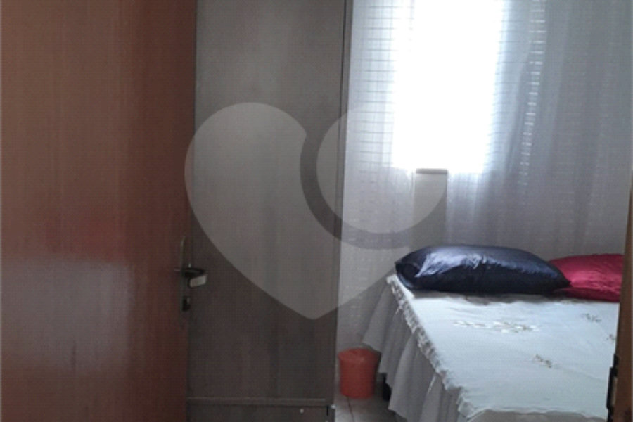 Apartamento à venda com 2 quartos em Jaraguá, São Paulo, SP