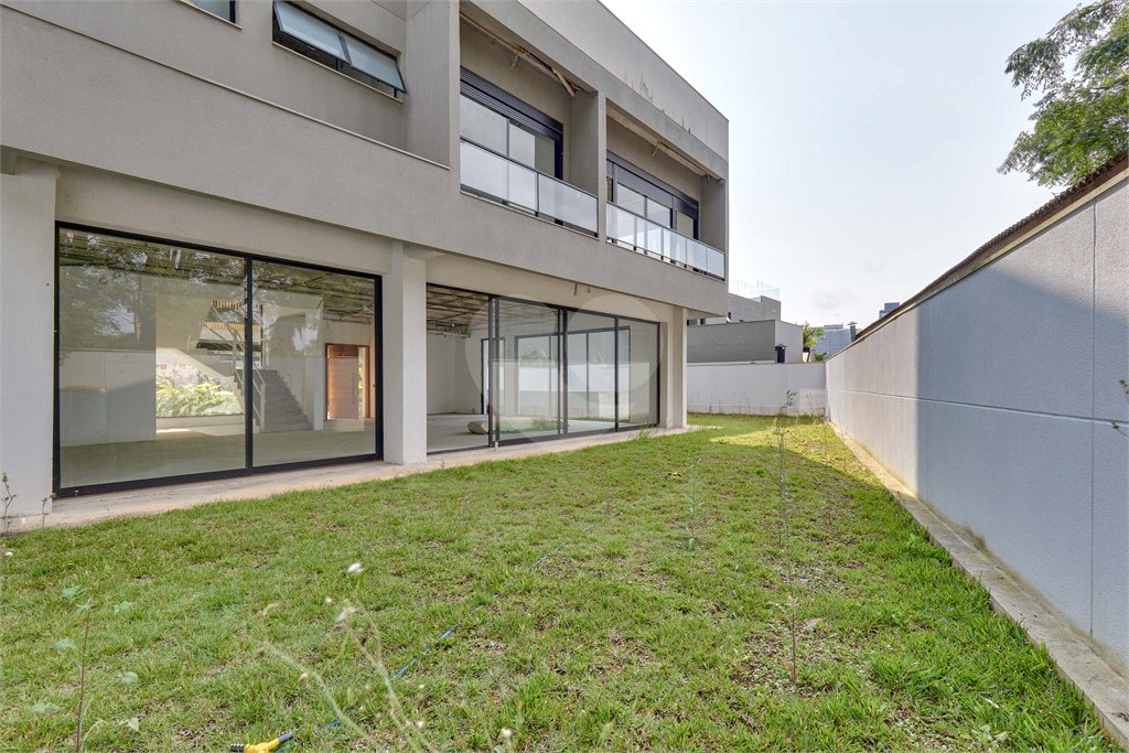 Casa à venda com 4 suítes no condomínio Eco Boulevard, São Paulo - SP