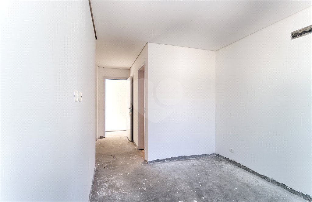 Casa à venda com 4 suítes no condomínio Edifício Jade, São Paulo - SP