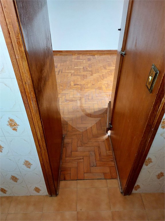 Sobrado à venda com 5 quartos, sendo 1 suíte, em Vila Brasilina, São Paulo, SP