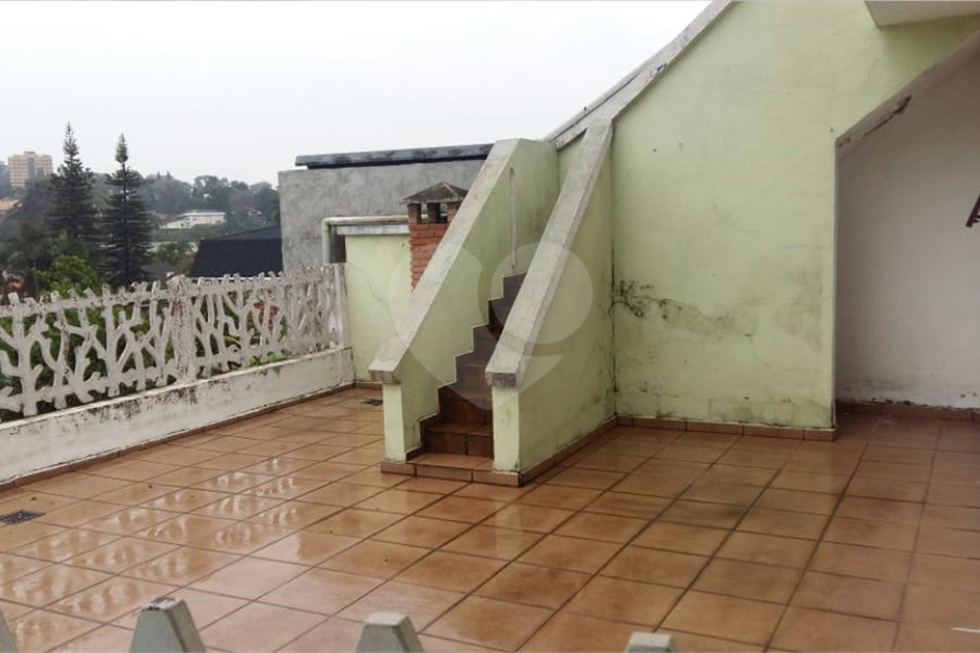 Sobrado à venda com 4 suítes em Tremembé, São Paulo, SP