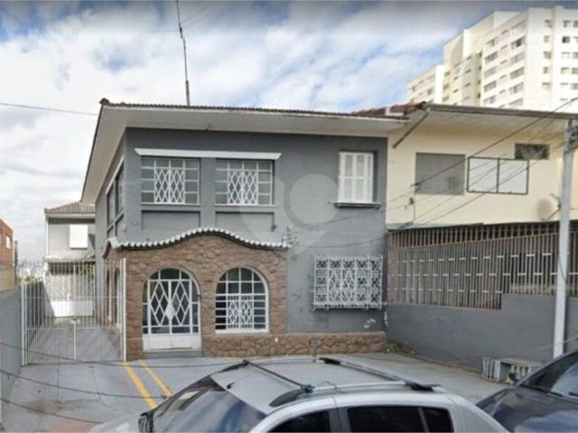 Casa à venda com 10 quartos em Santana, São Paulo, SP