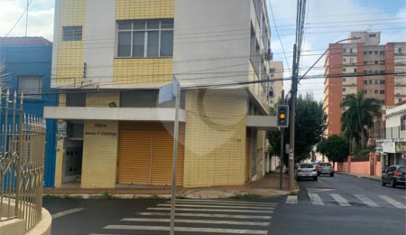 Prédio à venda no Centro, Araraquara, SP