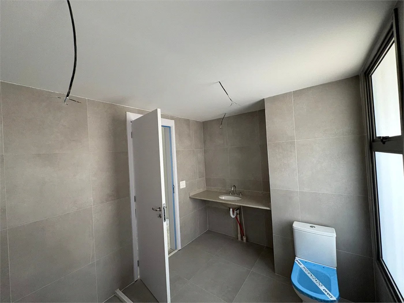 Apartamento à venda com 3 suítes em Alto da Lapa, São Paulo, SP