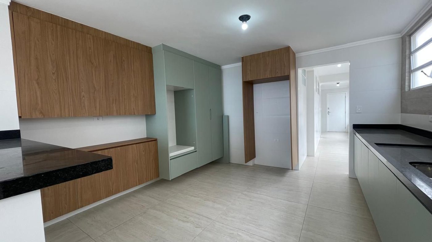 Apartamento com 3 dormitórios à venda, 184 m² por R$ 1.380.000,00 - José Menino - Santos/SP