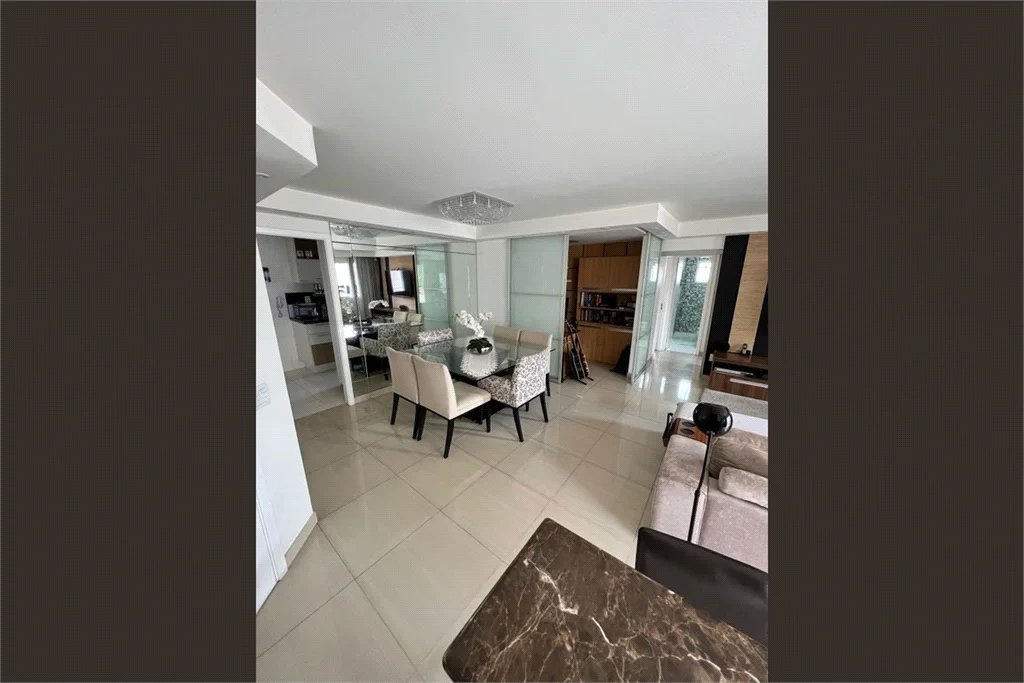 Apartamento à venda com 2 quartos, sendo 1 suíte,  em Água Branca, São Paulo, SP