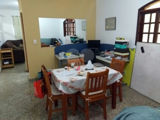 Sobrado à venda com 3 quartos, sendo 1 suíte,  em Vila Guilherme, São Paulo, SP