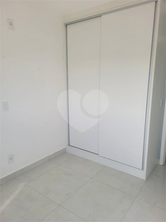 Apartamento à venda com 2 quartos, sendo 1 suíte, em Vila Teixeira, Salto, SP