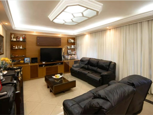 Casa à venda com 5 quartos, sendo 4 suítes,  em Vila Maria, São Paulo, SP