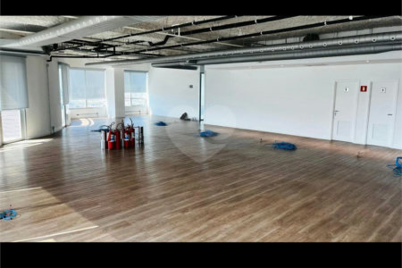 Sala para alugar em Alphaville Industrial, Barueri, SP