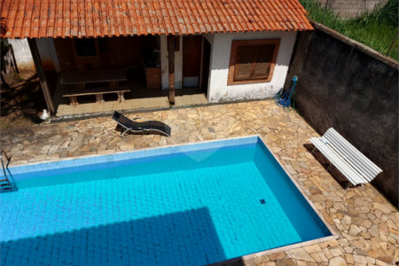 Sobrado à venda com 5 quartos, sendo 4 suítes, em Santa Rosa, Vinhedo, SP