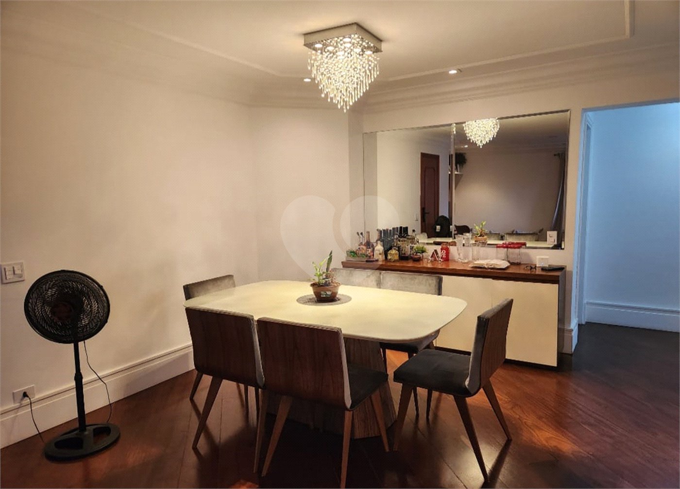 Apartamento à venda com 3 quartos, sendo 1 suíte,  em Tucuruvi, São Paulo, SP