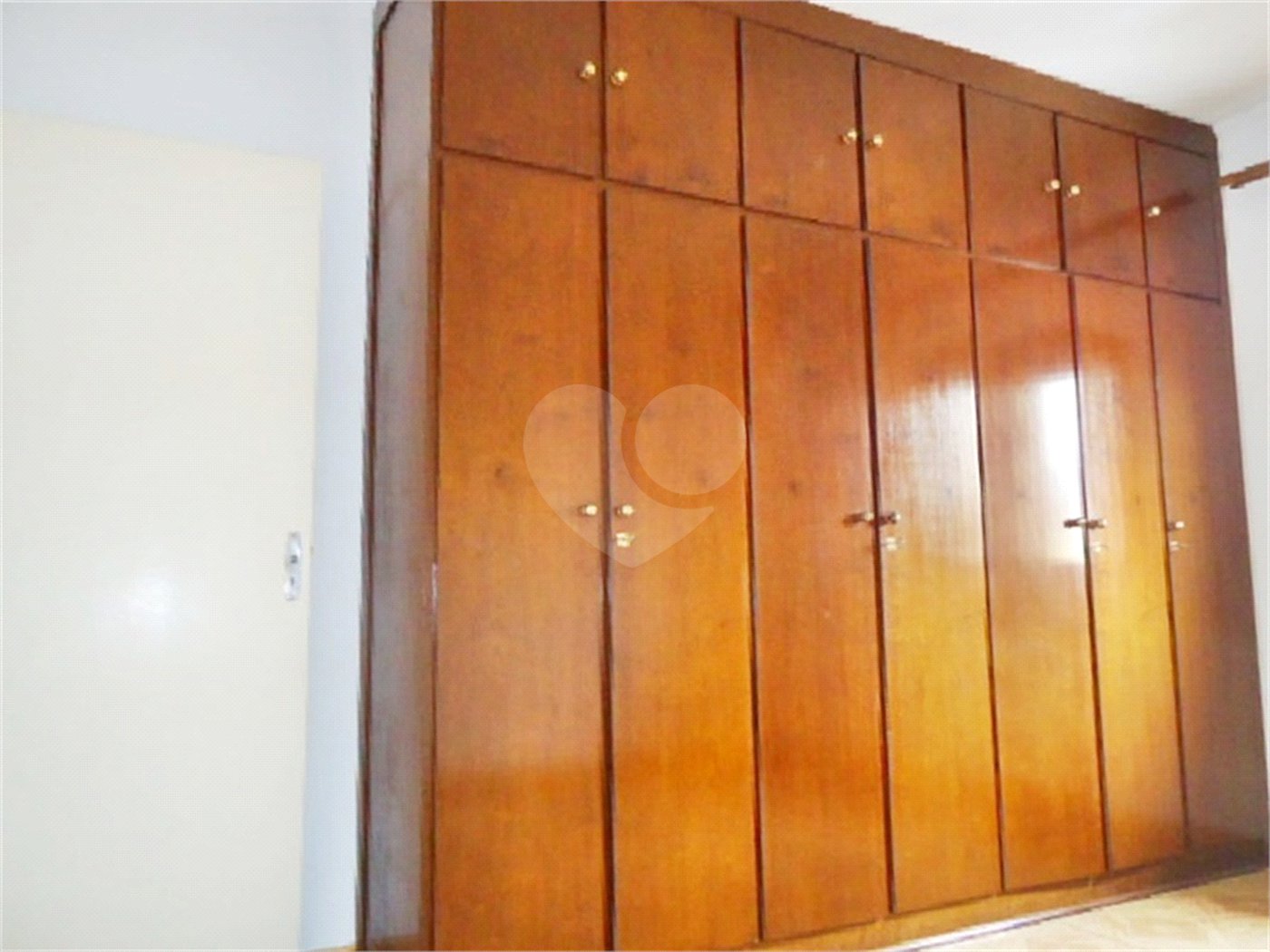 Sobrado à venda com 3 quartos em Vila Gustavo, São Paulo, SP