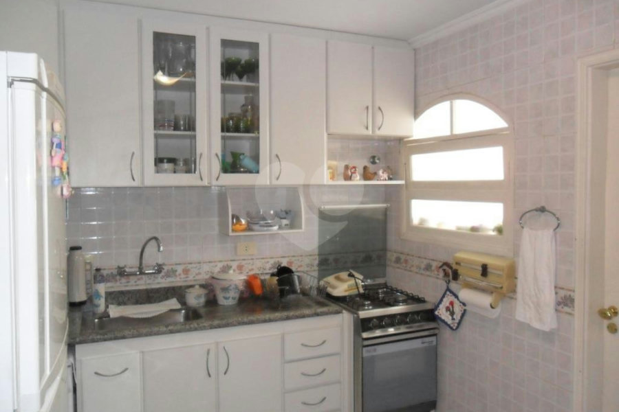 Apartamento à venda com 3 quartos, sendo 1 suíte, em Santana, São Paulo, SP