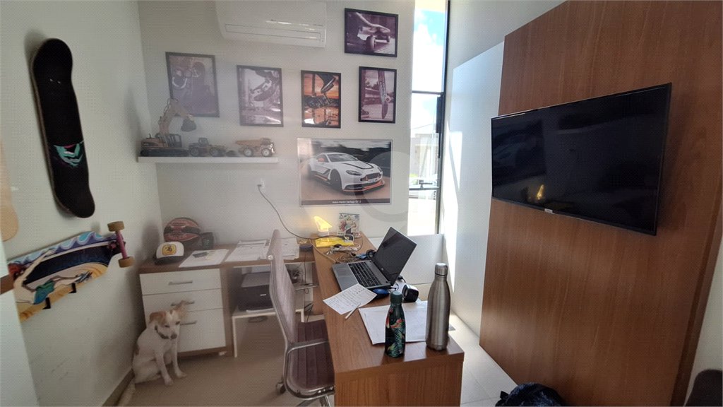 Casa à venda com 4 suítes no condomínio Alphaville Nova Esplanada 4, Votorantim - SP