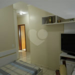 Casa à venda com 3 suítes no condomínio Parque Imperial da Cantareira, Mairiporã - SP