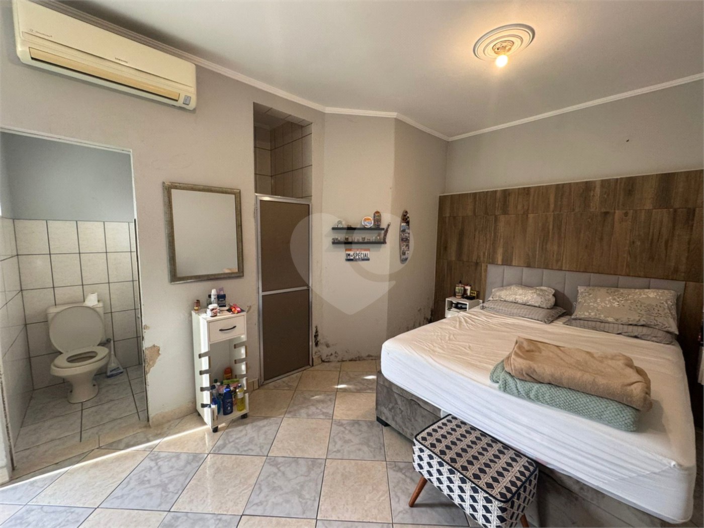 Chácara à venda com 4 quartos, sendo 3 suítes, em Colinas de Indaiatuba, Indaiatuba, SP