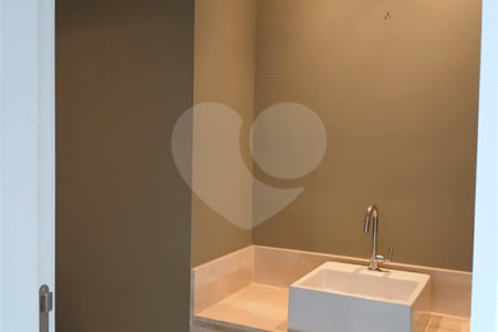 Apartamento à venda com 4 suítes em Anhangabaú, Jundiaí, SP
