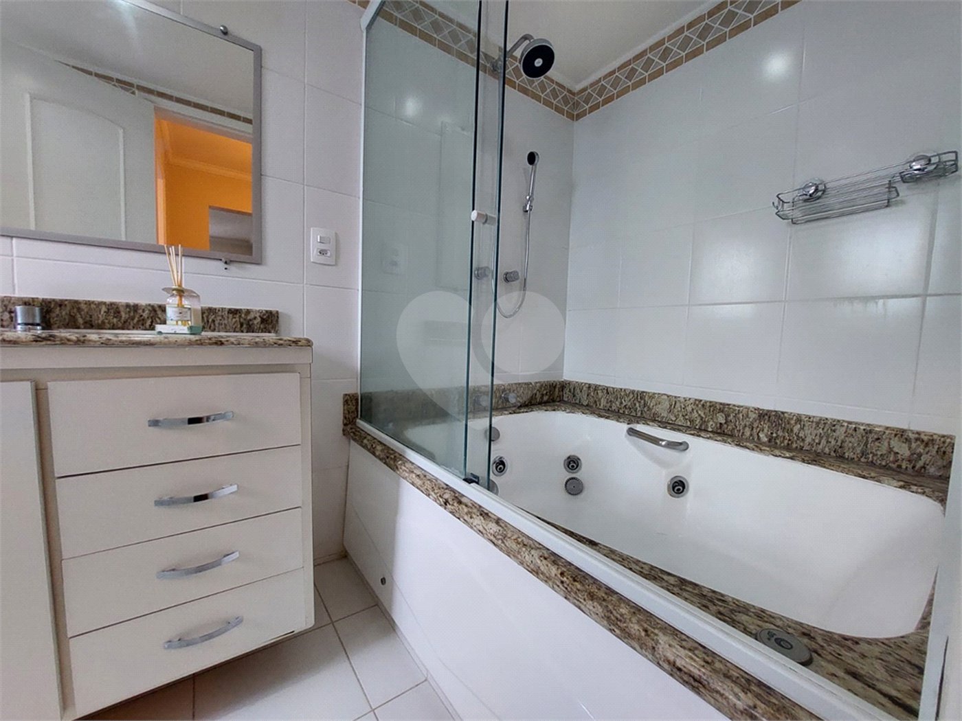 Apartamento à venda com 3 quartos, sendo 1 suíte, em Sumaré, São Paulo, SP