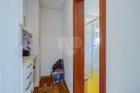 Casa de Vila à venda com 4 suítes em Jardim Hípico, São Paulo, SP