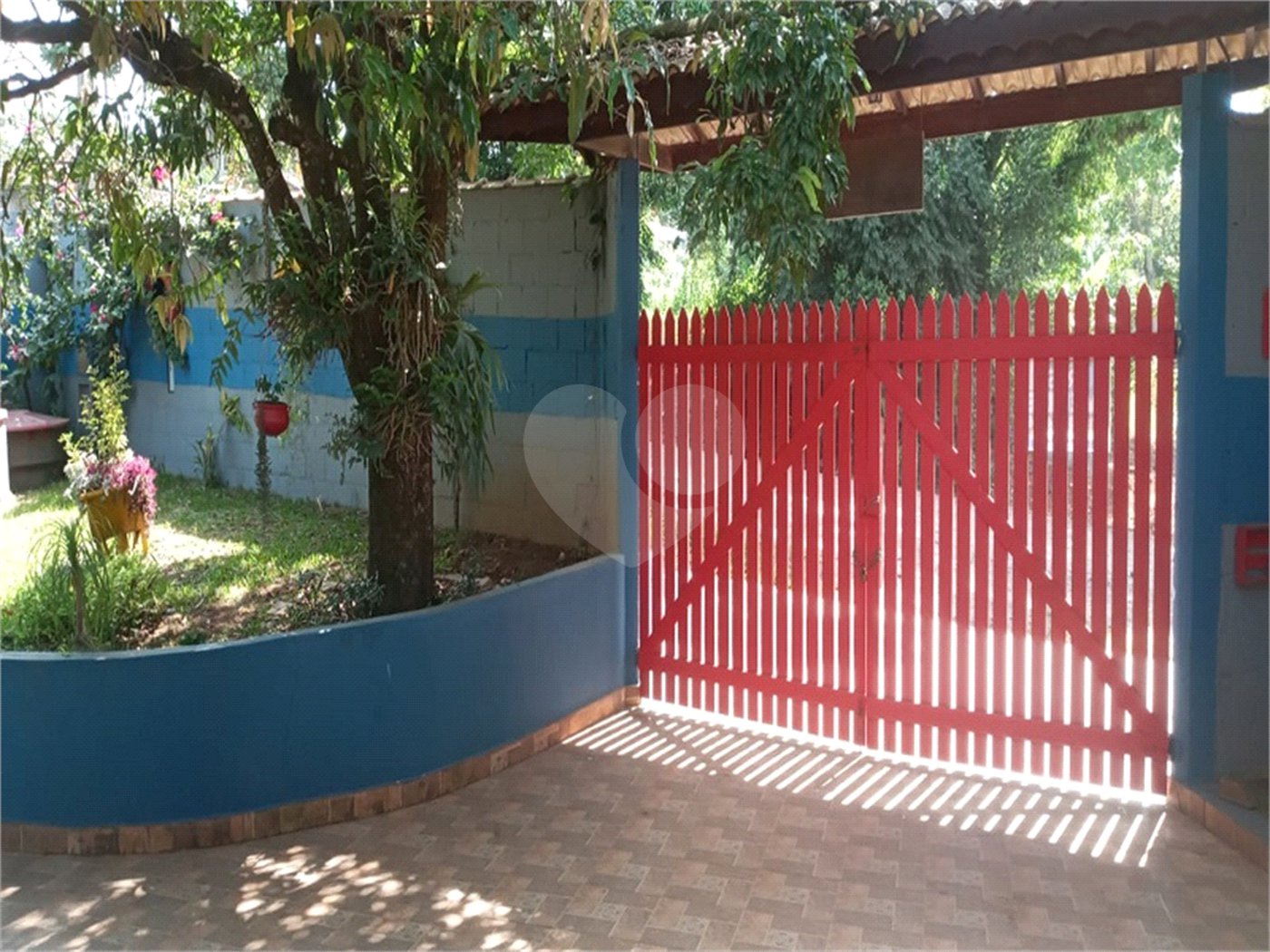 Chácara à venda com 3 quartos, sendo 2 suítes,  em Monterrey, Louveira, SP