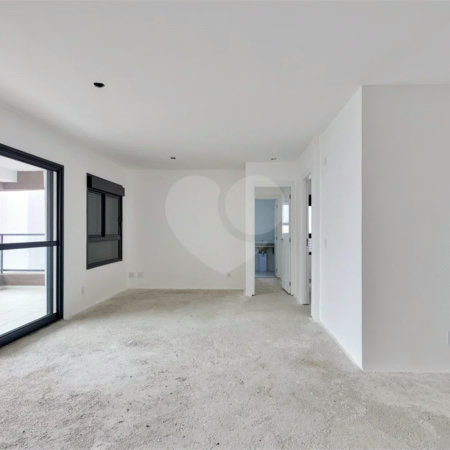 Apartamento à venda com 2 suítes em Santo Amaro, São Paulo, SP