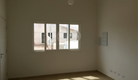 Casa à venda com 3 quartos, sendo 1 suíte,  no condomínio Marf Iii- Fase III, Bom Jesus dos Perdões - SP