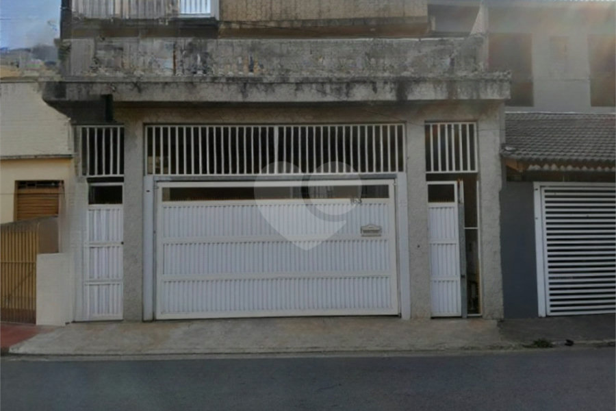 Sobrado à venda com 3 quartos, sendo 1 suíte,  em Saúde, São Paulo, SP