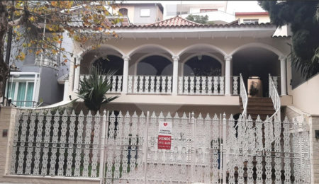 Sobrado à venda com 4 quartos, sendo 2 suítes,  em Jardim França, São Paulo, SP