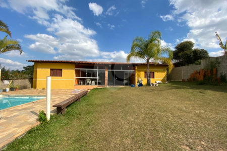 Chácara à venda com 3 quartos, sendo 1 suíte, em Jardim Buru, Salto, SP