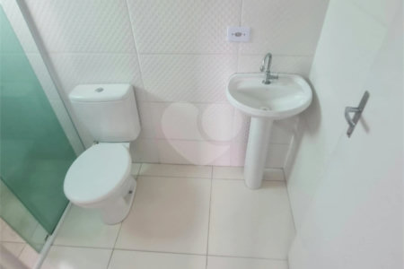 Apartamento para alugar com 2 quartos, sendo 1 suíte,  em Parque Continental II, Guarulhos, SP