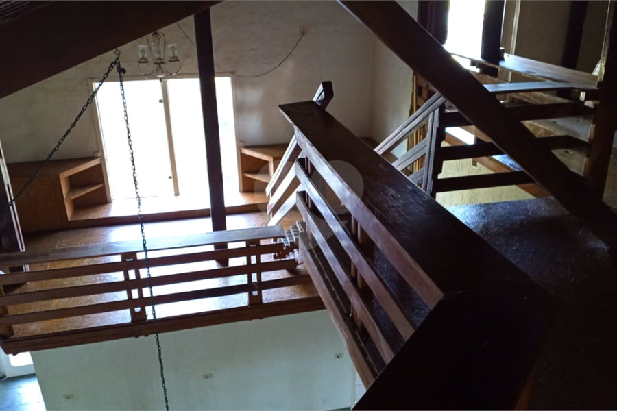 Casa à venda com 3 quartos, sendo 2 suítes, no condomínio Gleba II, Mairiporã - SP