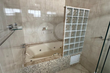 Casa à venda com 4 quartos, sendo 1 suíte, em Jardim das Samambaias, Jundiaí, SP