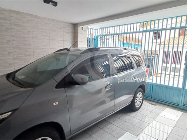Sobrado à venda com 3 quartos, sendo 1 suíte,  em Tremembé, São Paulo, SP
