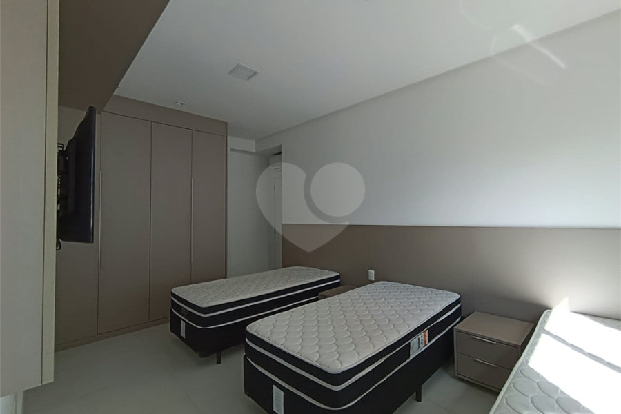 Apartamento para alugar com 3 suítes em Jardim Virgínia, Guarujá, SP