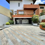 Casa à venda com 4 quartos, sendo 2 suítes,  no condomínio São Paulo Ii, Cotia - SP