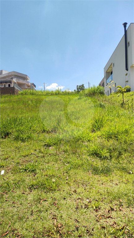 Terreno à venda no condomínio Residencial Campo de Toscana, Vinhedo - SP