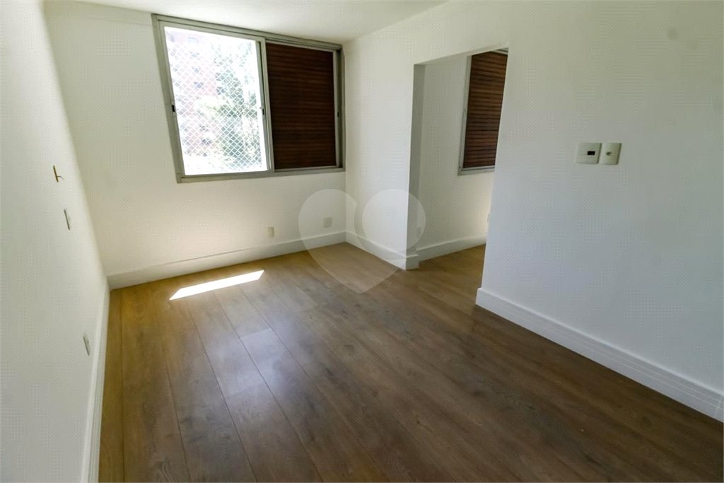 Apartamento à venda com 3 quartos, sendo 2 suítes, em Vila Andrade, São Paulo, SP