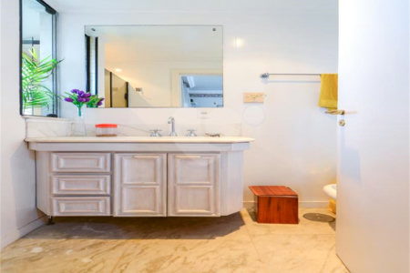 Apartamento à venda com 3 suítes em Vila Suzana, São Paulo, SP