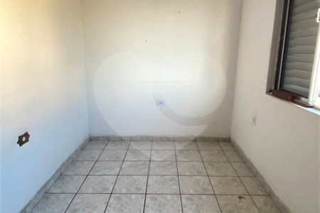 Sobrado à venda com 3 quartos em Parque Independência, São Paulo, SP