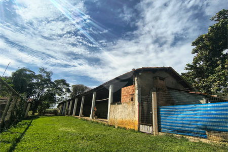 Sítio à venda com 3 quartos em Campo de Boituva, Boituva, SP