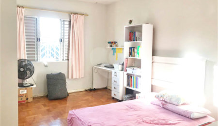 Sobrado à venda com 2 quartos em Saúde, São Paulo, SP