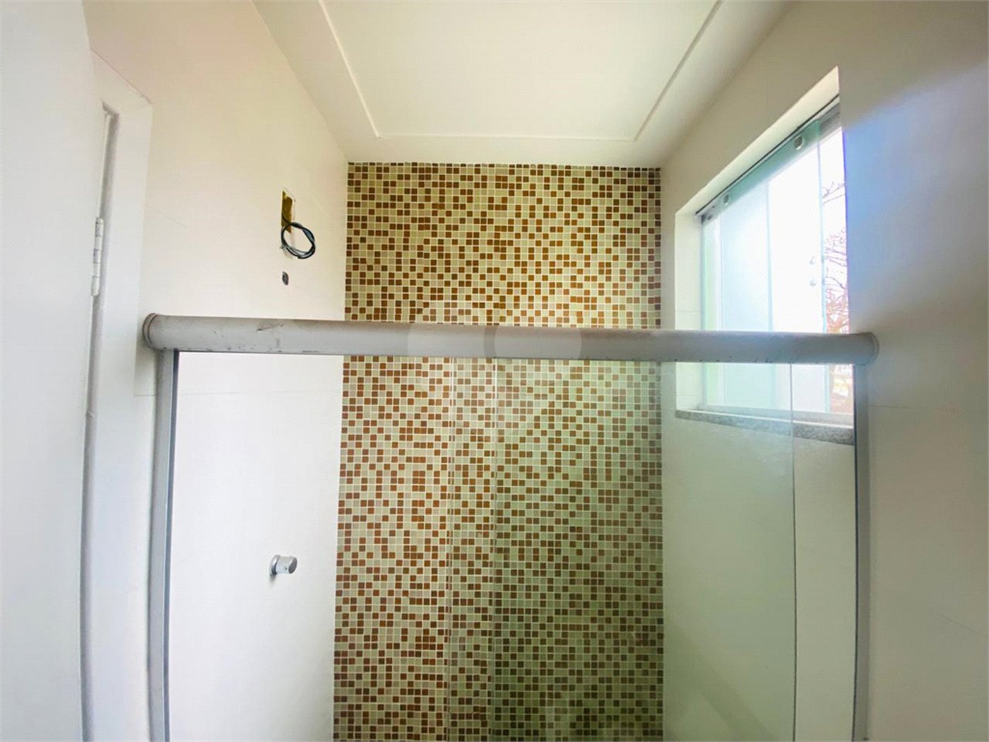 Casa à venda com 3 quartos, sendo 1 suíte, em Campo Grande, Rio de Janeiro, RJ