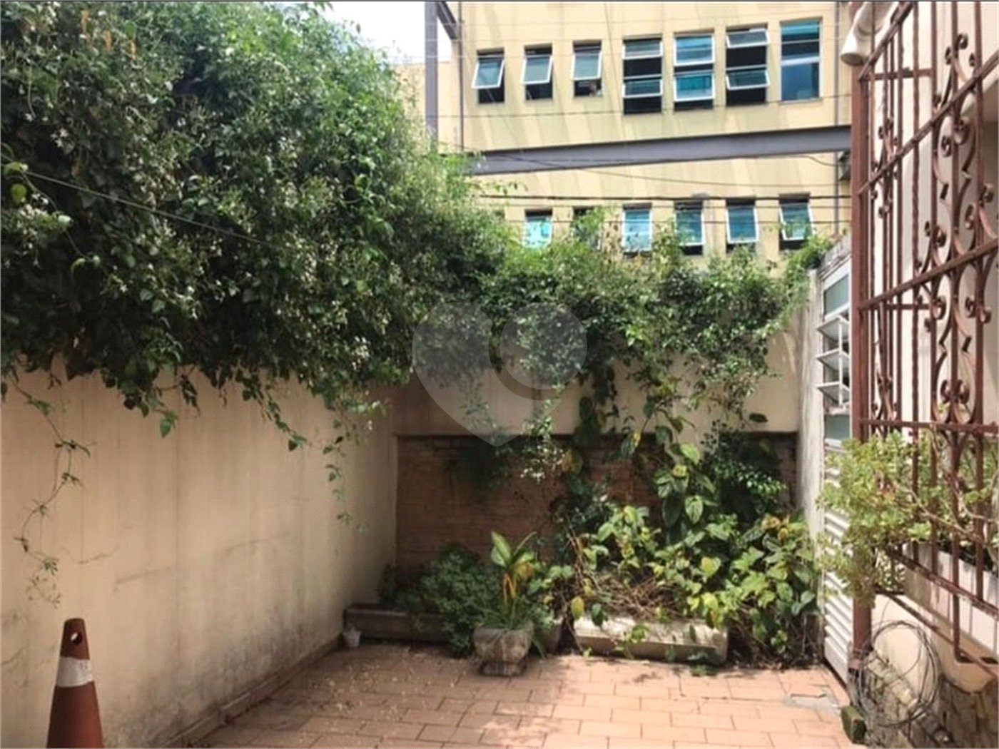 Sobrado à venda com 5 quartos, sendo 1 suíte, em Santana, São Paulo, SP