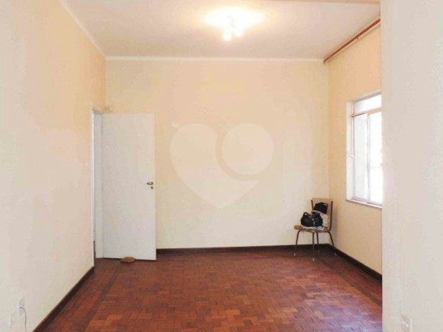Sobrado à venda com 3 quartos, sendo 1 suíte,  em Brooklin Velho, São Paulo, SP