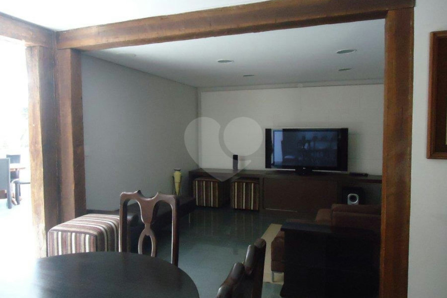 Casa à venda com 1 quarto em Tremembé, São Paulo, SP