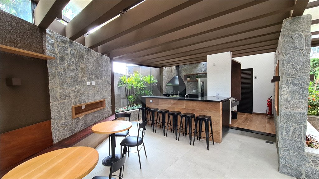 Apartamento à venda com 3 suítes em Santana, São Paulo, SP