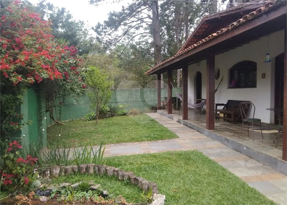 Terreno à venda com 6 quartos no condomínio Quinta dos Lagos, Cotia - SP