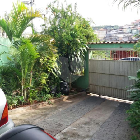 Sobrado à venda com 3 quartos, sendo 1 suíte, em Jardim Maria Duarte, São Paulo, SP